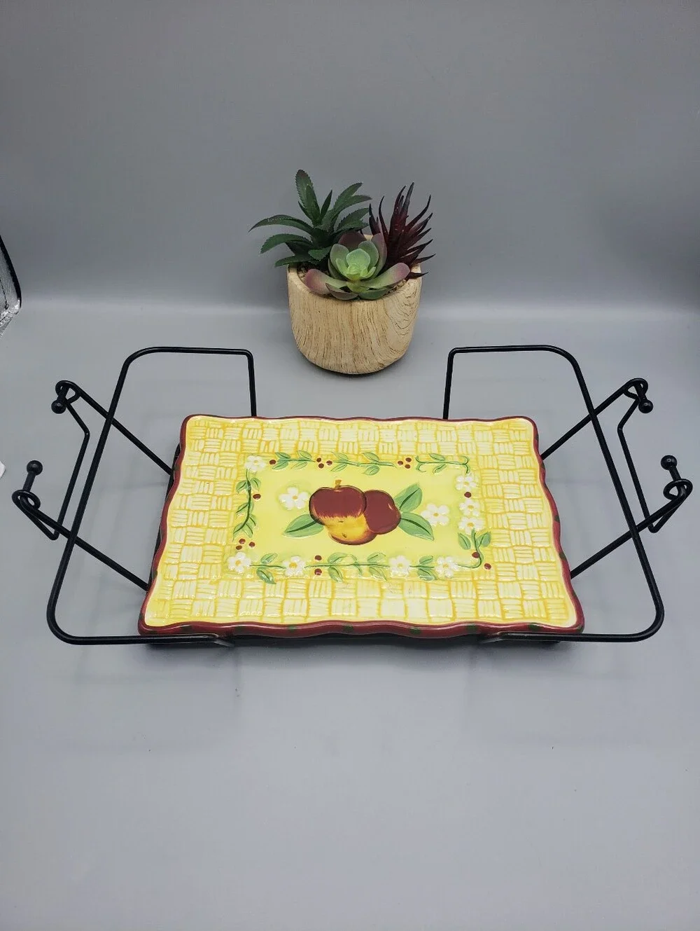 Temptations Serving Trivet w/ Cradle - Fresh Crop Apples Motif Cottagecore